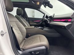 BMW 5 Series 2024 530Li Luxury Edition Premium Package - ფოტო 12