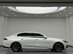 BMW 5 Series 2024 530Li Luxury Edition Premium Package - ფოტო 5