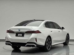 BMW 5 Series 2024 530Li Luxury Edition Premium Package - ფოტო 7