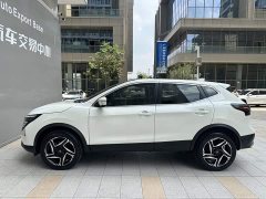 Nissan Qashqai Facelift Honor 2.0L CVT XV Premium Edition - ფოტო 3