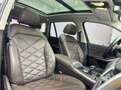 BMW X5 xDrive 30Li M Sport Premium Package - ფოტო 16