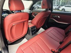 BMW 3 Series 330i M Sport Night Edition Package - ფოტო 10