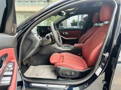 BMW 3 Series 330i M Sport Night Edition Package - ფოტო 11