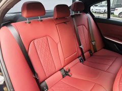 BMW 3 Series 330i M Sport Night Edition Package - ფოტო 8