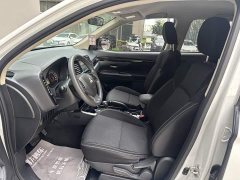Mitsubishi Outlander 2.0L FWD Comfort 5-Seater - фото 11