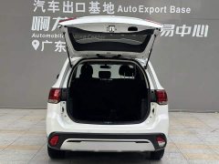 Mitsubishi Outlander 2.0L FWD Comfort 5-Seater - фото 13