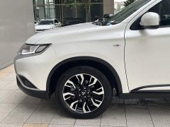 Mitsubishi Outlander 2.0L FWD Comfort 5-Seater - фото 5