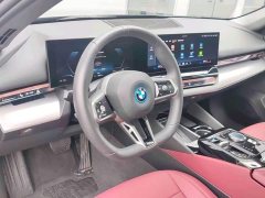 BMW i5 eDrive 35L M Sport Package - ფოტო 5