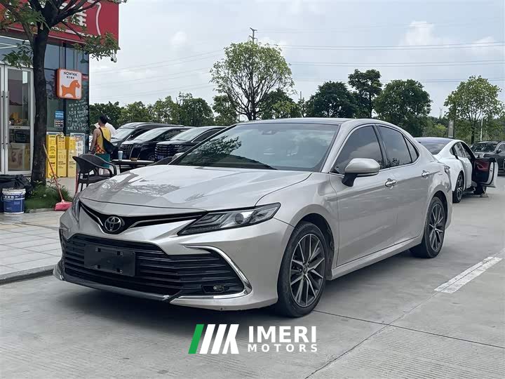 Toyota Camry 2.5G Luxury