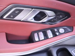 BMW 3 Series 325Li M Sport Package - ფოტო 17