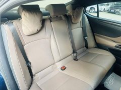 Lexus ES 2022 300h Premium Edition - ფოტო 8