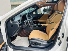 Lexus ES 2021 300h Excellence - ფოტო 11