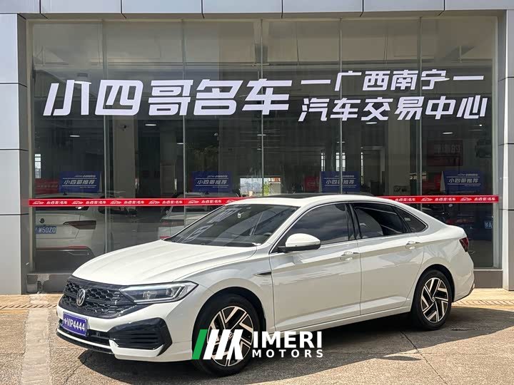 Volkswagen Sagitar 300TSI DSG Excellence Edition
