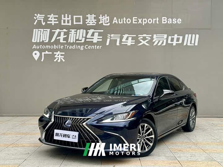 Lexus ES 300h Excellence