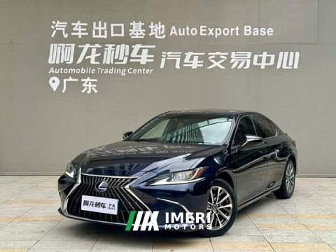 2022 Lexus ES 300h Excellence - car from China