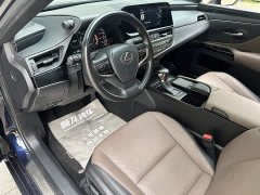 Lexus ES 2021 300h Excellence - ფოტო 10