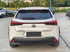 Lexus UX 2022 260h Exploration & Interest Edition - ფოტო 8
