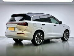 AITO M7 1.5T Intelligent Driving RWD Max 5-Seater - ფოტო 4
