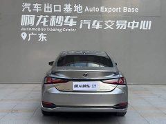 Lexus ES 2022 300h Excellence Edition - ფოტო 5