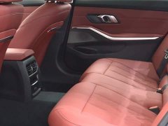 BMW 3 Series 325Li M Sport Package - ფოტო 12