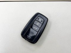Toyota Highlander Hybrid 2.5L AWD Premium 7-Seater - ფოტო 15