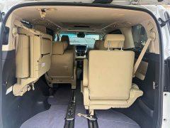Toyota Alphard 2020 Hybrid 2.5L Luxury Edition - ფოტო 12
