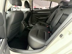 Nissan Teana 2.0L XL-TLS Comfort Edition - photo 11