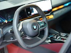 BMW 5 Series 2025 530Li Premier Luxury Package - ფოტო 18