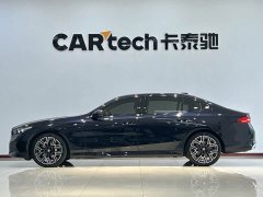 BMW 5 Series 530Li Luxury M Sport Package - ფოტო 4