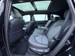 Toyota Crown Land Cruiser Crown Venza 2.5L HEV AWD Luxury - фото 3