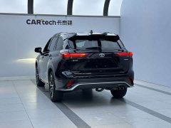 Toyota Crown Land Cruiser Crown Venza 2.5L HEV AWD Luxury - фото 6
