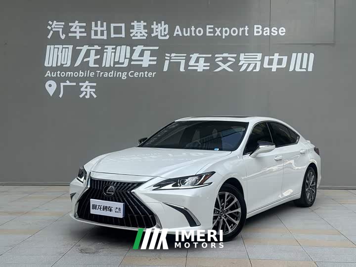 Lexus ES 2022 300h Excellence Edition - ავტომობილი ჩინეთიდან