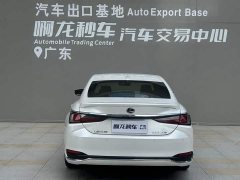 Lexus ES 2022 300h Excellence Edition - ფოტო 4