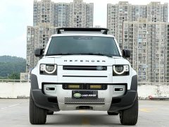 Land Rover Defender 110 3.0T P400 Dark Edition - ფოტო 2