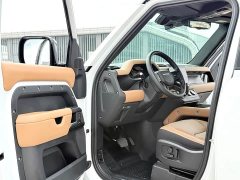 Land Rover Defender 110 3.0T P400 Dark Edition - ფოტო 4