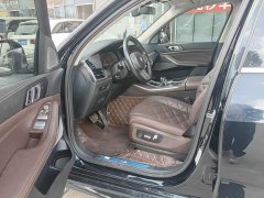 BMW X5 2022 xDrive 30Li Luxury M Sport Package - ფოტო 4
