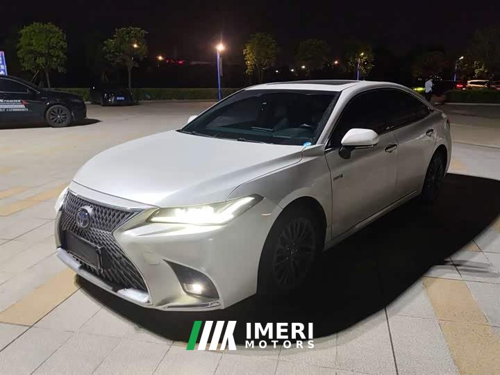 Toyota Avalon Hybrid 2.5L Luxury