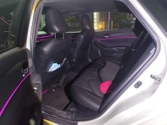 Toyota Avalon Hybrid 2.5L Luxury - ფოტო 5