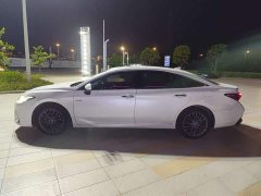 Toyota Avalon Hybrid 2.5L Luxury - ფოტო 7