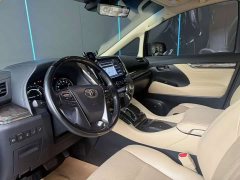 Toyota Alphard 2020 Twin-Engine 2.5L Premium Edition - ფოტო 10