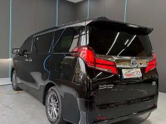 Toyota Alphard 2020 Twin-Engine 2.5L Premium Edition - ფოტო 6