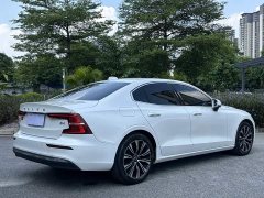 Volvo S60 B4 Smart Luxury Edition - ფოტო 6