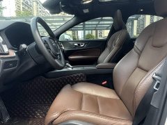 Volvo S60 B4 Smart Luxury Edition - ფოტო 8
