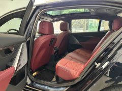 BMW 5 Series 530Li Premier M Sport Package - ფოტო 16
