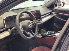 BMW 5 Series 530Li Premier M Sport Package - ფოტო 8
