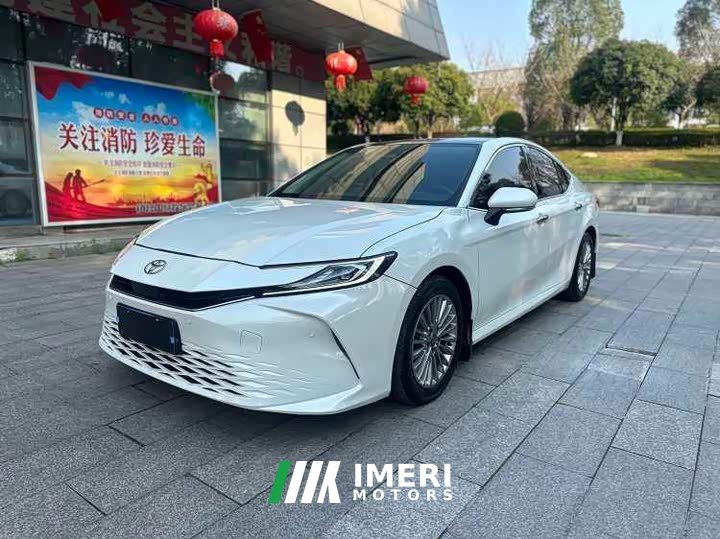 Toyota Camry 2.0G Premium Edition - ავტომობილი ჩინეთიდან