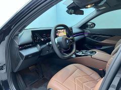 BMW 5 Series 525Li Luxury Package - ფოტო 8