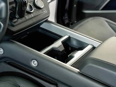 Land Rover Defender 110 3.0T P400 X-Dynamic HSE - ფოტო 12