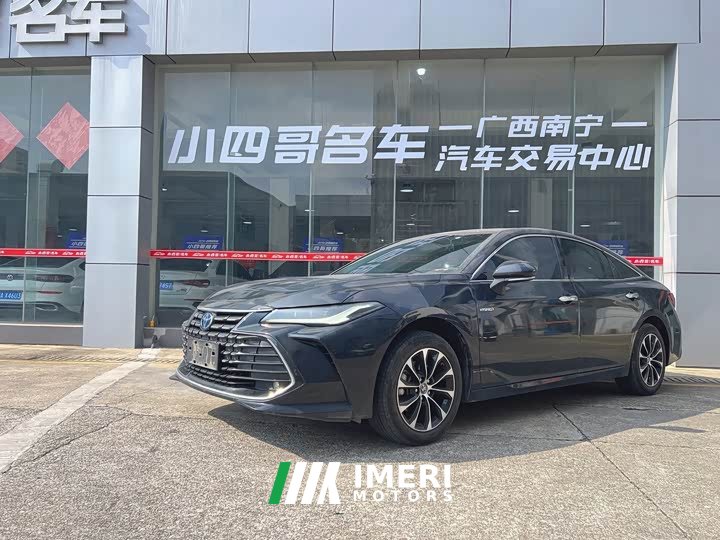 Toyota Avalon Hybrid 2.5L Luxury
