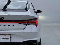 Hyundai Elantra 2021 1.5L CVT Luxury - ფოტო 7